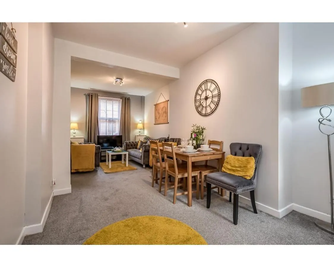 Central Belfast Apartments Ravenhill United Kingdom